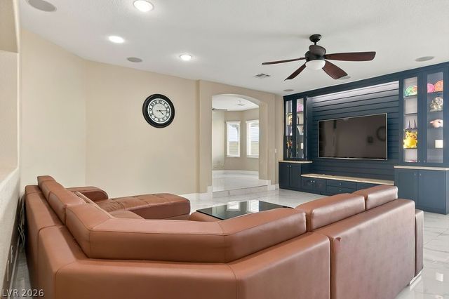 2466 Ram Crossing Way, Henderson, NV 89074