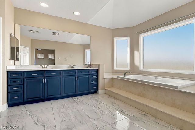 2466 Ram Crossing Way, Henderson, NV 89074