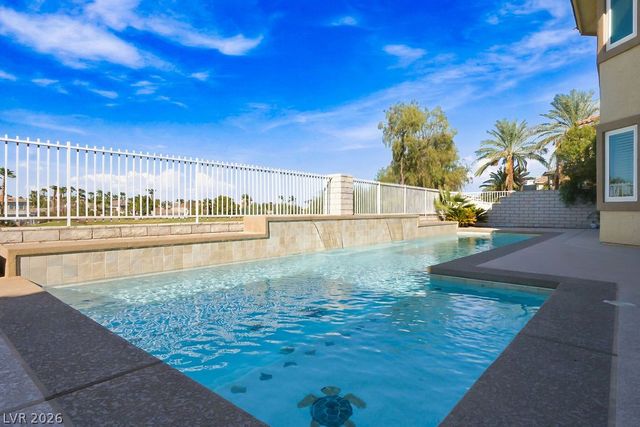 2466 Ram Crossing Way, Henderson, NV 89074