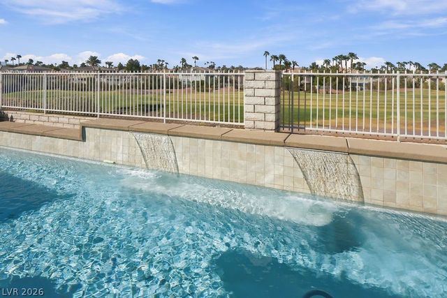 2466 Ram Crossing Way, Henderson, NV 89074