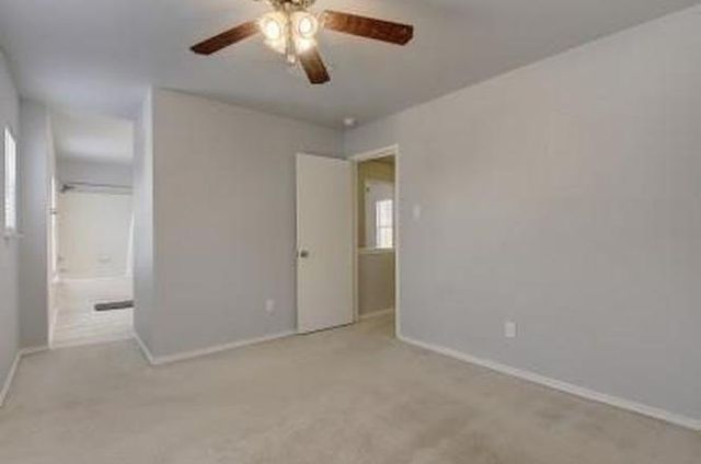 13604 Coomes DR, Del Valle, TX 78617