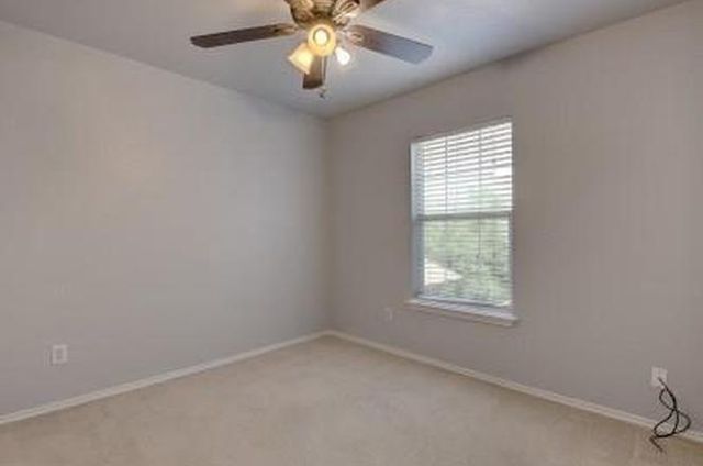 13604 Coomes DR, Del Valle, TX 78617