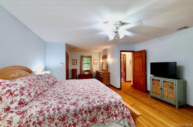 2 Foxey Lane, Mahopac, NY 10541