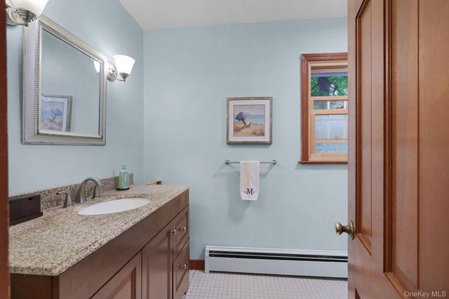 2 Foxey Lane, Mahopac, NY 10541