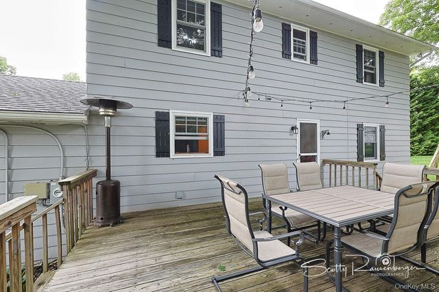 2 Foxey Lane, Mahopac, NY 10541