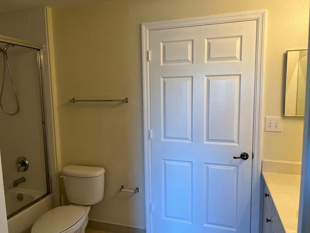 2802 SARENTO Place 302, Palm Beach Gardens, FL 33410