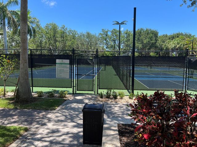 2802 SARENTO Place 302, Palm Beach Gardens, FL 33410
