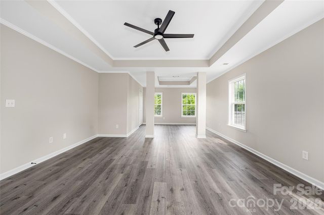 13834 Riding Hill Avenue, Charlotte, NC 28213
