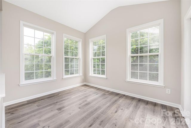 13834 Riding Hill Avenue, Charlotte, NC 28213