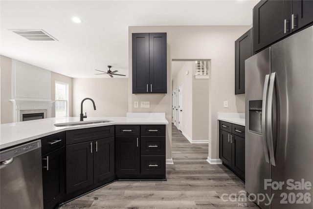 13834 Riding Hill Avenue, Charlotte, NC 28213