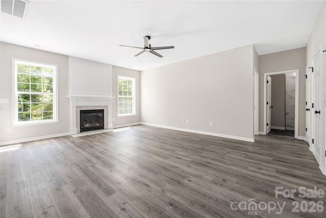 13834 Riding Hill Avenue, Charlotte, NC 28213