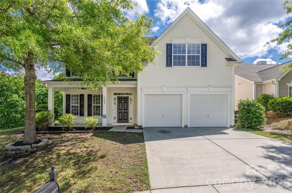 13834 Riding Hill Avenue, Charlotte, NC 28213