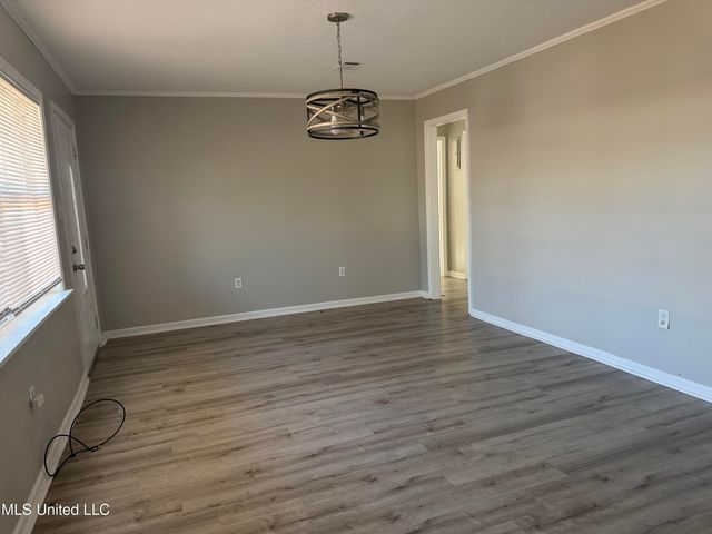 251 Maxine Drive, Pearl, MS 39208