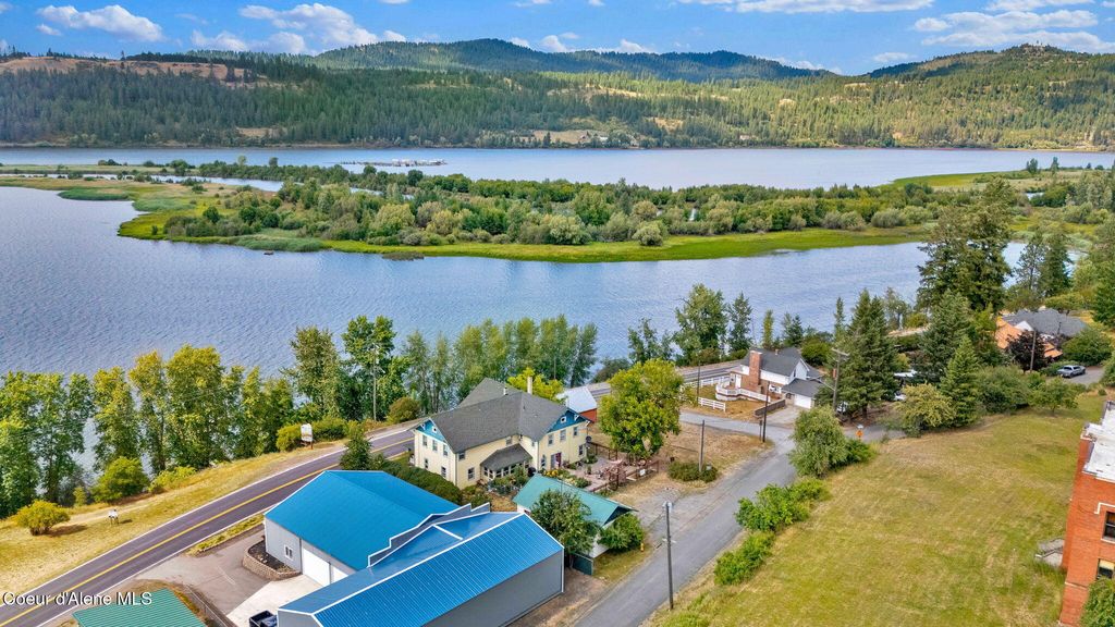 134 N FREDERICK AVE, Harrison, ID 83833