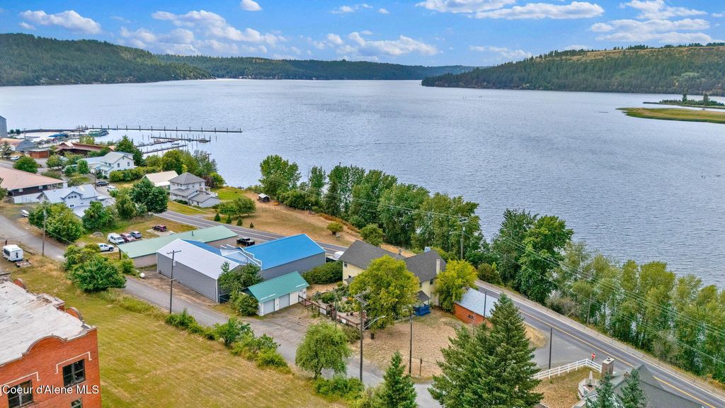 134 N FREDERICK AVE, Harrison, ID 83833 photo 6