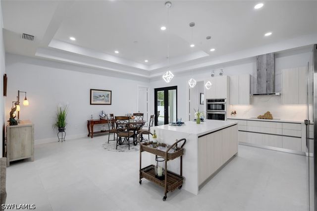 4234 27th AVE NE, Naples, FL 34120