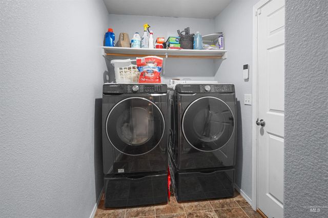 855 Canyon Crest Dr., Twin Falls, ID 83301