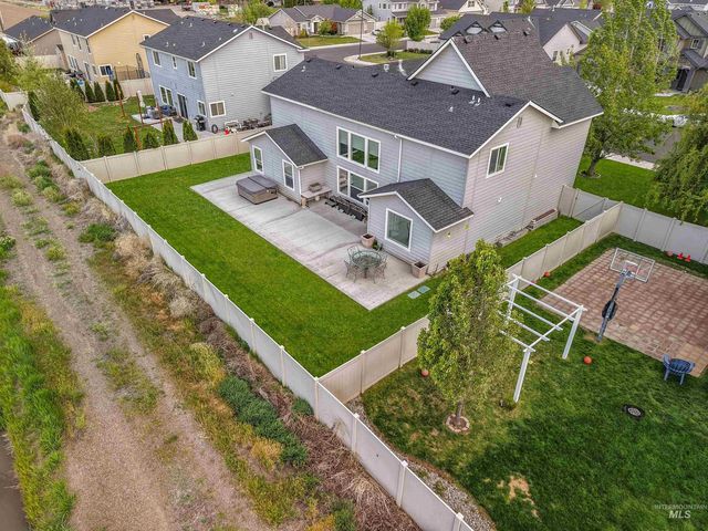 855 Canyon Crest Dr., Twin Falls, ID 83301
