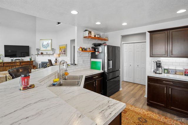 855 Canyon Crest Dr., Twin Falls, ID 83301