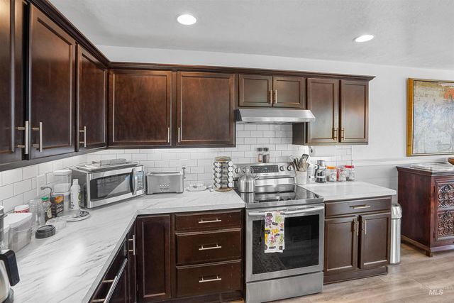 855 Canyon Crest Dr., Twin Falls, ID 83301