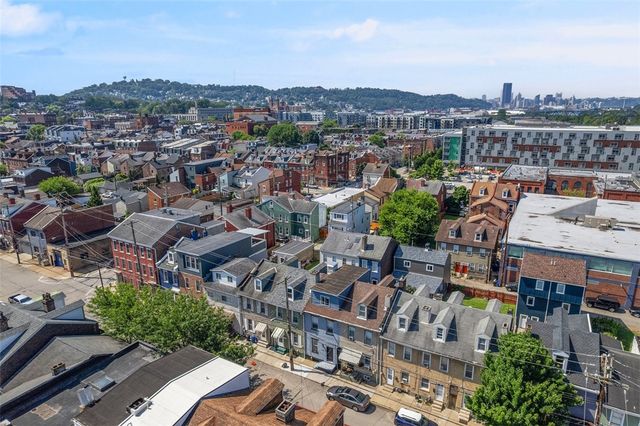 106 44th Street, Lawrenceville, PA 15201