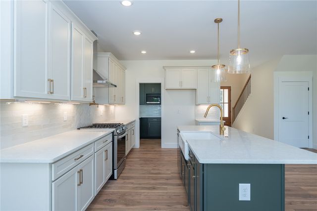 723 Holliday Dam Road, Honea Path, SC 29654