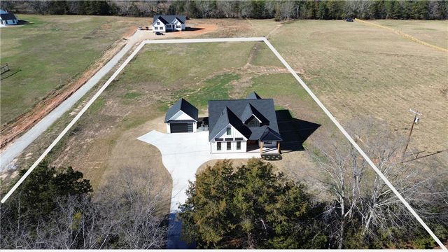 723 Holliday Dam Road, Honea Path, SC 29654