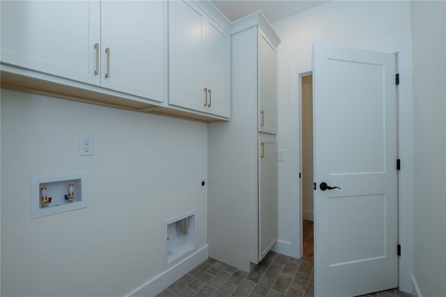 723 Holliday Dam Road, Honea Path, SC 29654