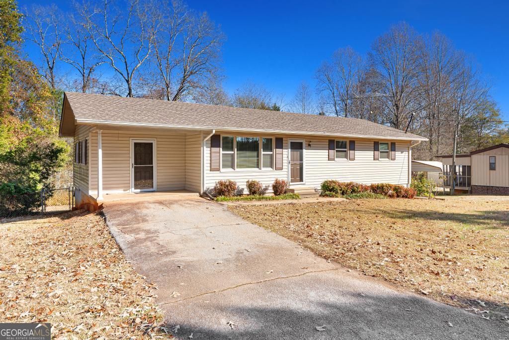 451 Defoor Road, Toccoa, GA 30577
