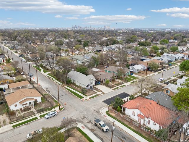253 Carroll, San Antonio, TX 78225