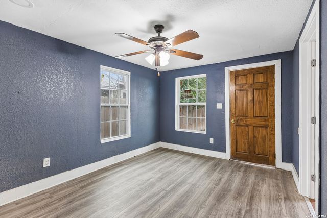 253 Carroll, San Antonio, TX 78225