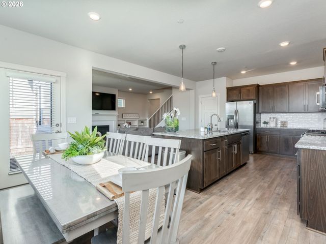 6662 N 89TH Loop, Camas, WA 98607