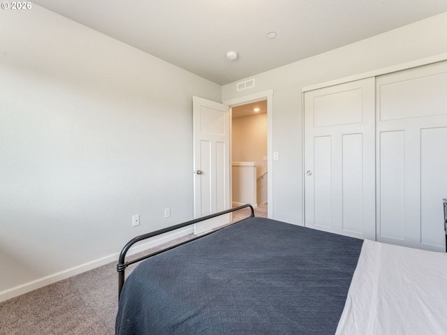 6662 N 89TH Loop, Camas, WA 98607