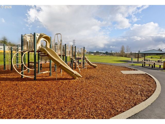 6662 N 89TH Loop, Camas, WA 98607