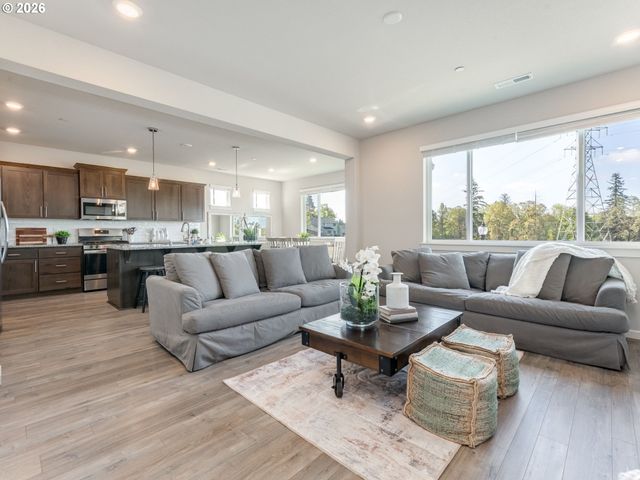 6662 N 89TH Loop, Camas, WA 98607