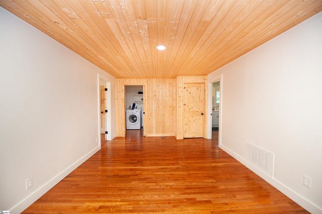 550 Landrum Mill Road, Landrum, SC 29356
