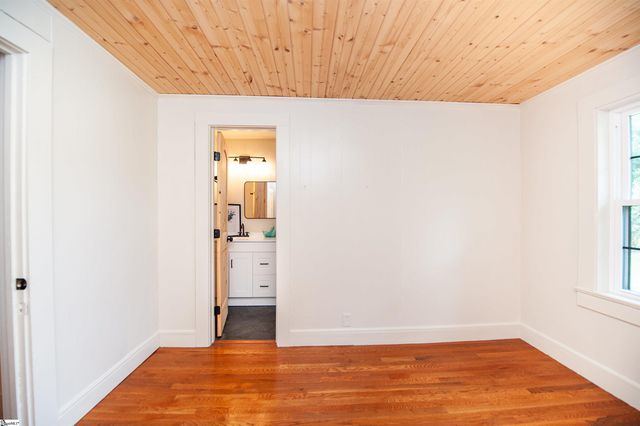 550 Landrum Mill Road, Landrum, SC 29356