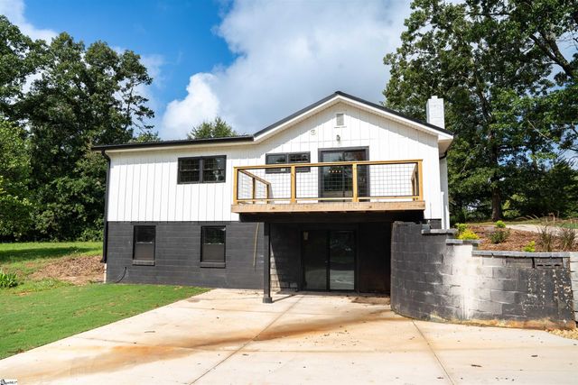 550 Landrum Mill Road, Landrum, SC 29356