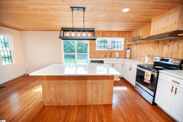 550 Landrum Mill Road, Landrum, SC 29356