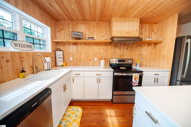 550 Landrum Mill Road, Landrum, SC 29356