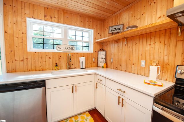 550 Landrum Mill Road, Landrum, SC 29356