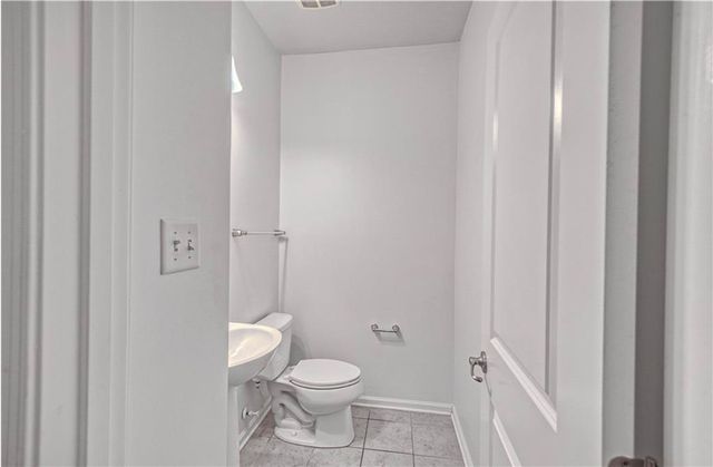 403 Pointe View Drive, Adams Twp, PA 16046