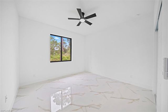 1110 Rush AVE, Lehigh Acres, FL 33972