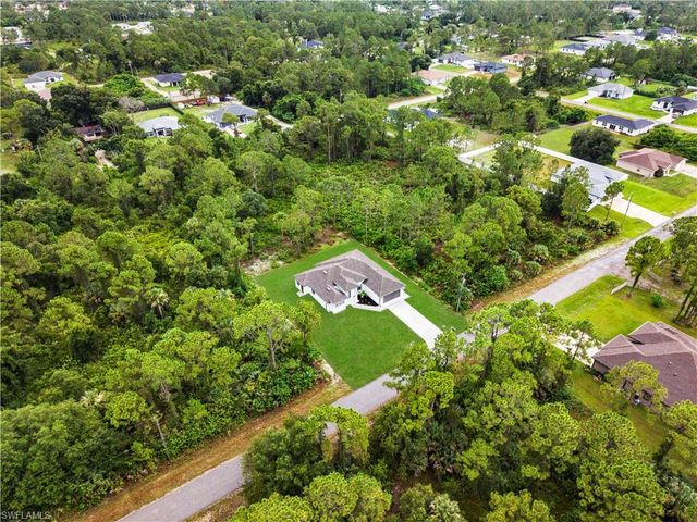 1110 Rush AVE, Lehigh Acres, FL 33972