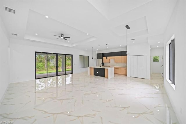 1110 Rush AVE, Lehigh Acres, FL 33972