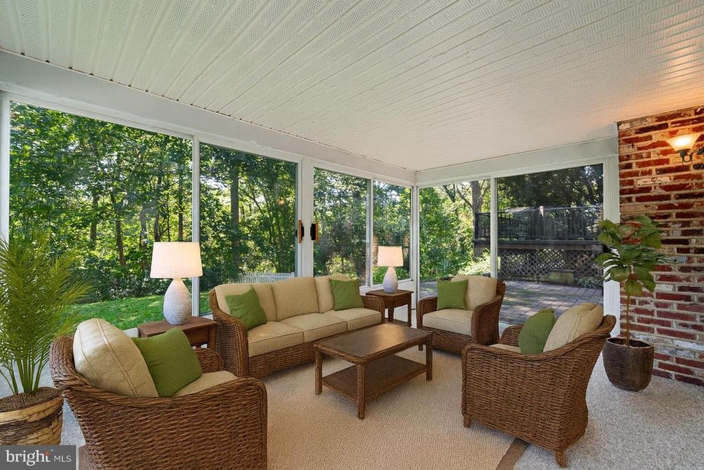 621 BERRY LN, Media, PA 19063