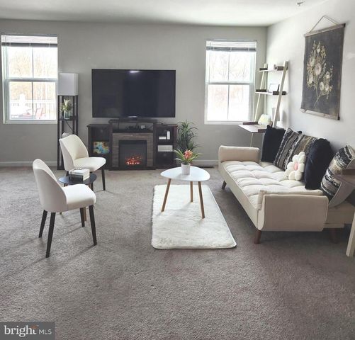 2 CHARLOTTE ST, Hagerstown, MD 21740