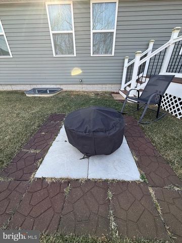 2 CHARLOTTE ST, Hagerstown, MD 21740