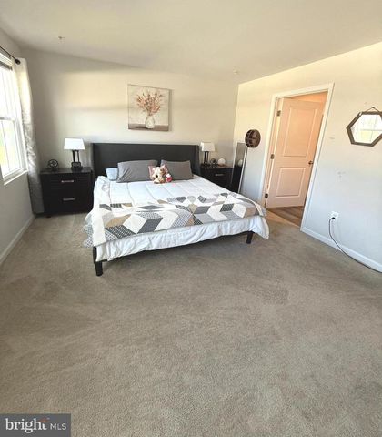 2 CHARLOTTE ST, Hagerstown, MD 21740