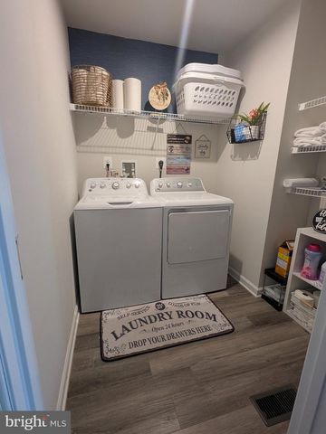 2 CHARLOTTE ST, Hagerstown, MD 21740